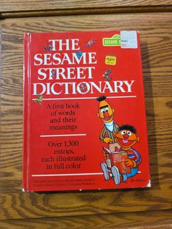 The Sesame Street Dictionary - Random House - Children's Reference - Vintage Hardcover - ISBN 0-(contact info removed)7-0