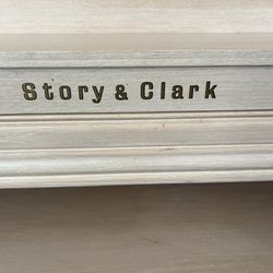 Story & Clark Piano 