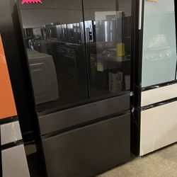 Samsung Black Bespoke Family Hub Refrigerator