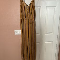 Women’s Yellow Jumpsuit Size XL