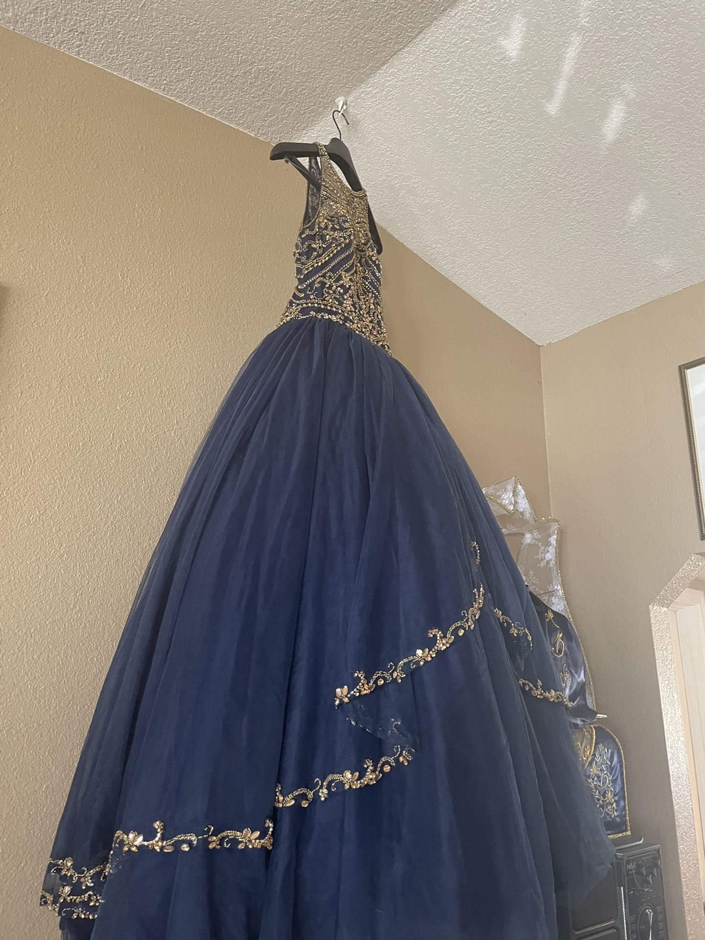 Quince Dress + Extra