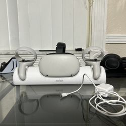 Meta Quest 2 With Accessories