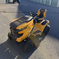 Cub Cadet Riding Mower 