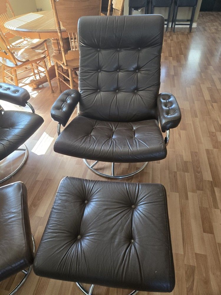 Ekornes Stressless Mid Century Chrome and Leather Lounge Chair and Ottoman