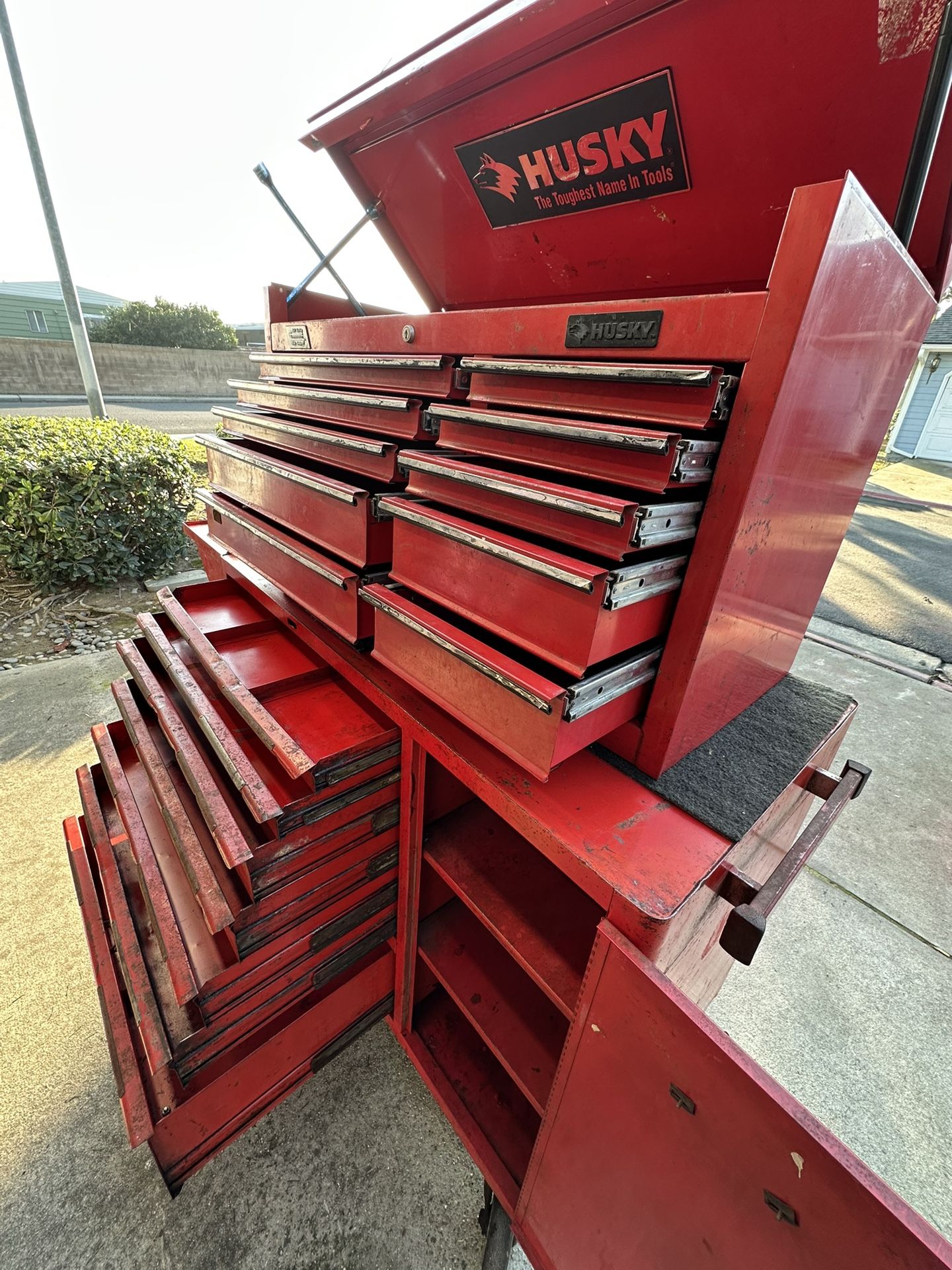 Snap On Vintage Mechanics Rolling Toolbox and Husky Top Tool Chest