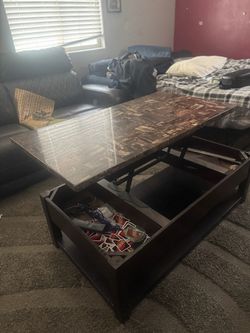lift-top coffee table with hidden storage $160 OBO