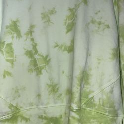 Women’s Tie Dye Sweatshirt Size M