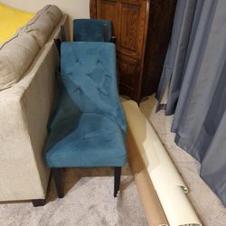 4 Dining Chairs