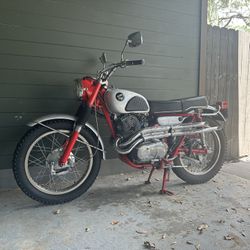 Motorcycle Classic Honda 250 Vintage Original Restored 