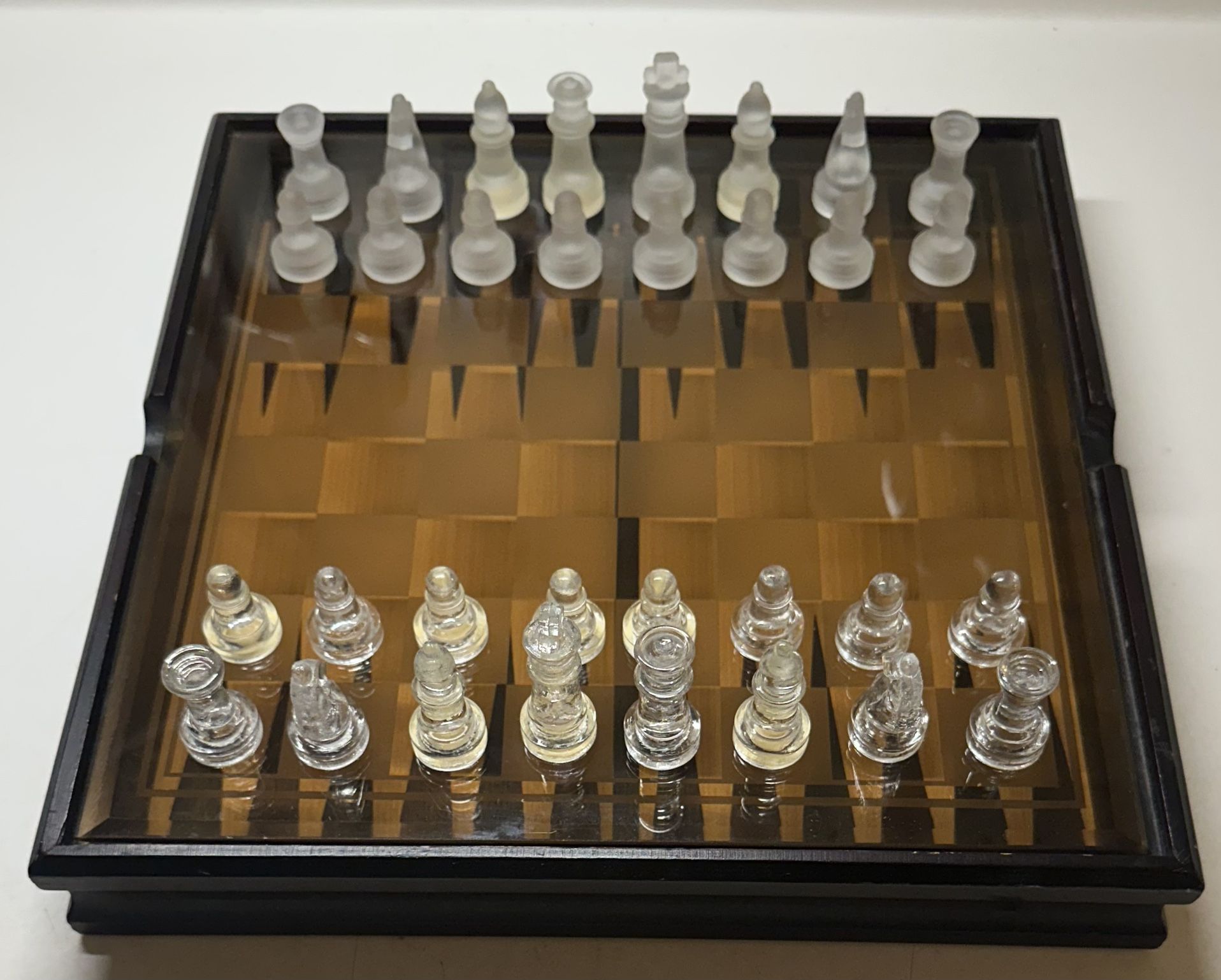 Beautiful Glass And Wood Box Chess Set