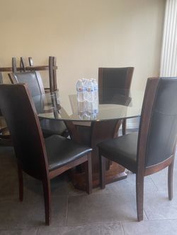 4 Chair Dining Table