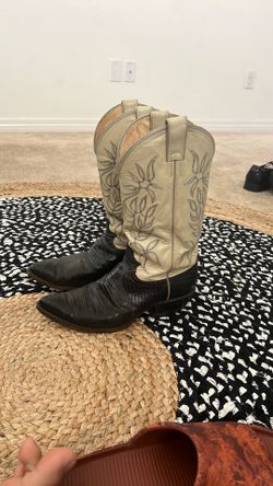 Cowboy Boots Size 9.5