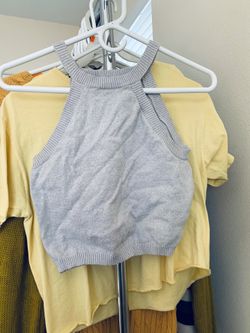 Gray top