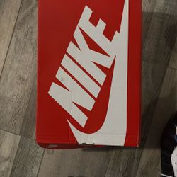 Nike Air Max Plus And Used Foam 