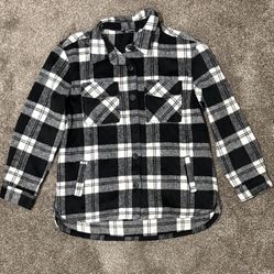 Women’s Black And White Plaid Shacket 