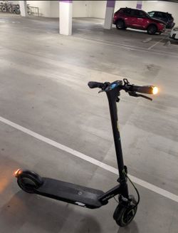 NEED GONE isinwheel S10 Plus e scooter