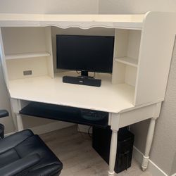 Corner Desk