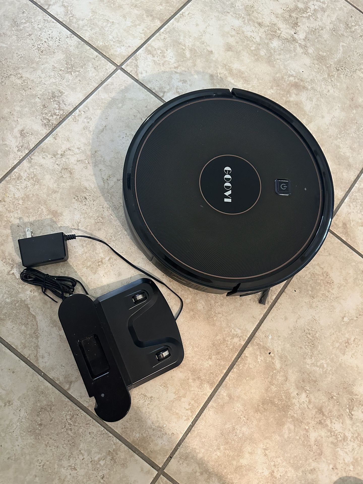 Goovi Robot Vacuum D380 L