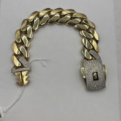 10K Cuban Bracelet 