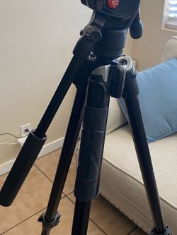 Manfrotto Tripod 290 Light MK290LTA3US With MVH400AHUS Fluid Head - Black