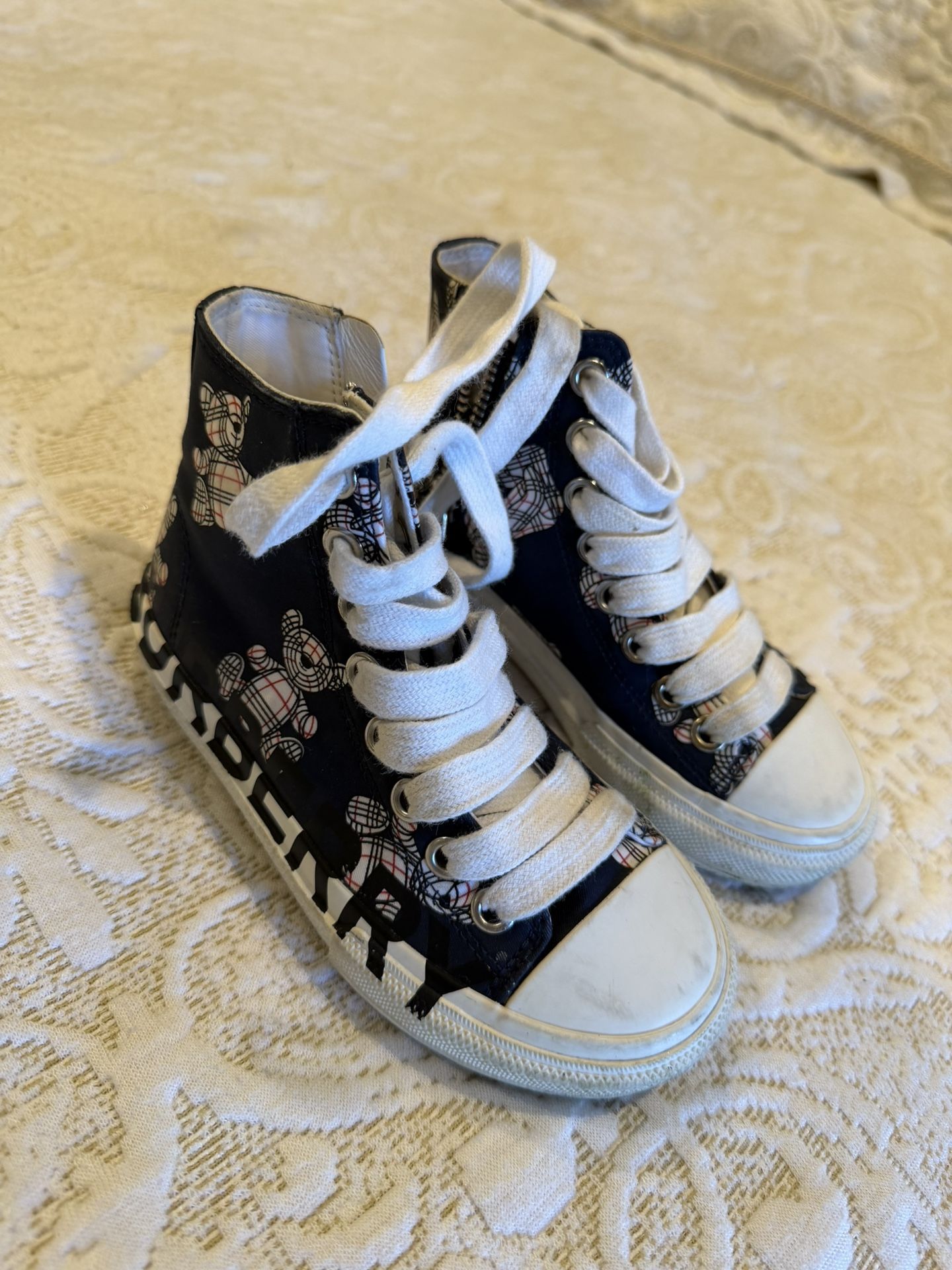 Burberry Kids Shoes