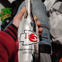 KC Chiefs Bottle 