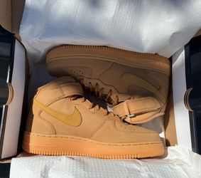 Air Force 1 MID ‘07 WB