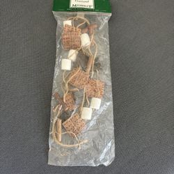 Vintage Garland Strand S’More Garland