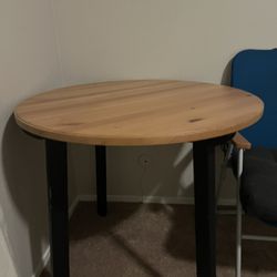 Round Dining Table (IKEA)