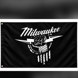Milwaukee 3x5 Flag Black And White