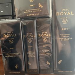 Jafra-Royal Defy 5pc Set