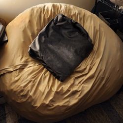 Oversized Bean Bag Chair. 5ft. Barely Used. New Microsuede Cover