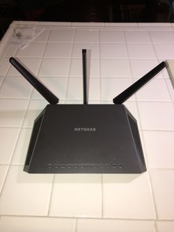 NetGear Nighthawk WIFI Router... R7000