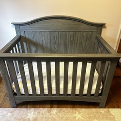 SOHO Baby Chandler 4-1 Convertible Crib With Mattress