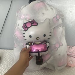 Small hello kitty balloons