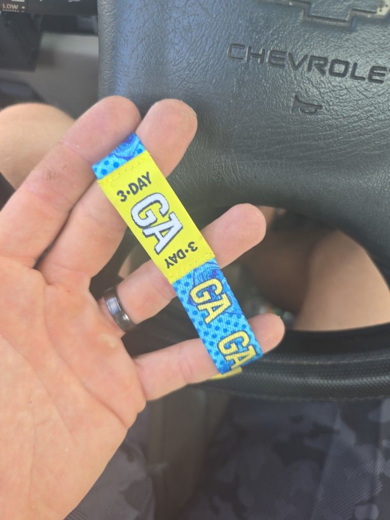 2 Tortuga music Fest Wristbands Keith Urban Tonight Luke Combs Sunday