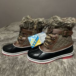 New Two Pairs Girls  Nortiv8 Boots Size 7 and 6