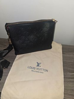 Black monogram leather purse