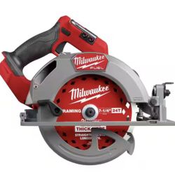 Milwaukee FUEL 18V Cordless Circular Saw 7 1/4in