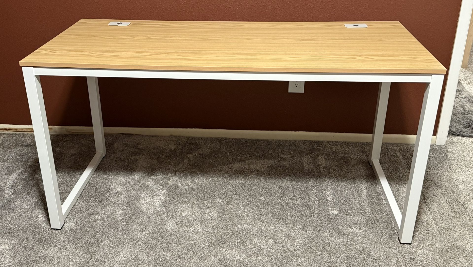 Desk - Oak White 55 Inch