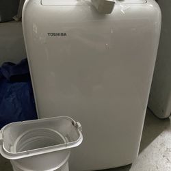 TOSHIBA Mobile Type Air Conditioner – Like New!