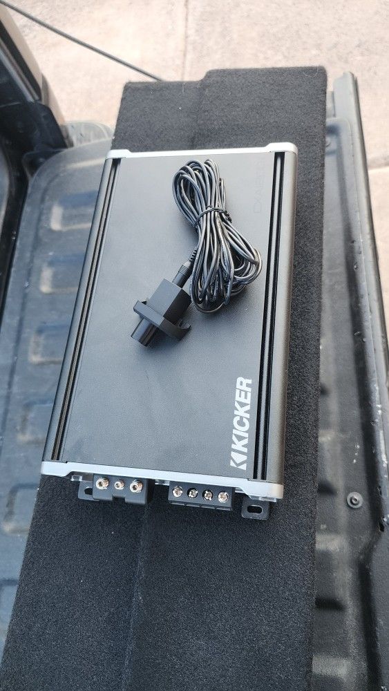 Kicker Amplifier 1200watts