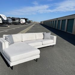 FREE DELIVERY- Living Spaces Sectional Couch 