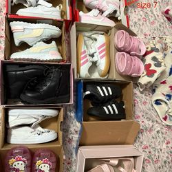 toddler shoes in great condition
