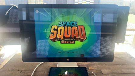 27” Apple LED Cinema Display And 2 27” Thunderbolt Display