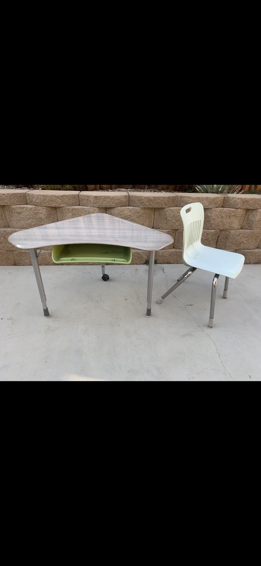 Kids Desk