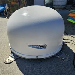 Winegard RV In Motion Satellite Antenna 