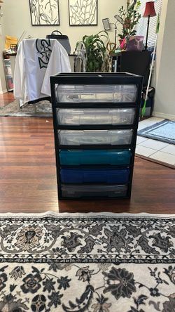 6-Tiered Shelf