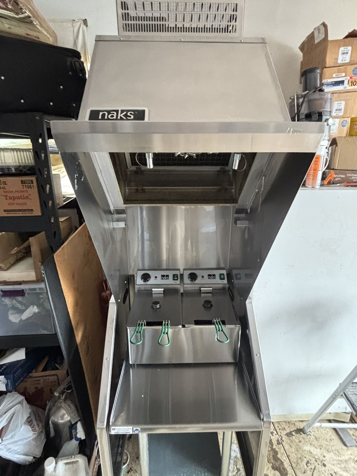 Hoodless Electric Frier