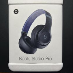 Beats Studio Pro - Wireless Bluetooth Noise Cancelling Headphones - Personalized Spatial Audio, USB-C Lossless Audio, Apple & Android Compatibility, U